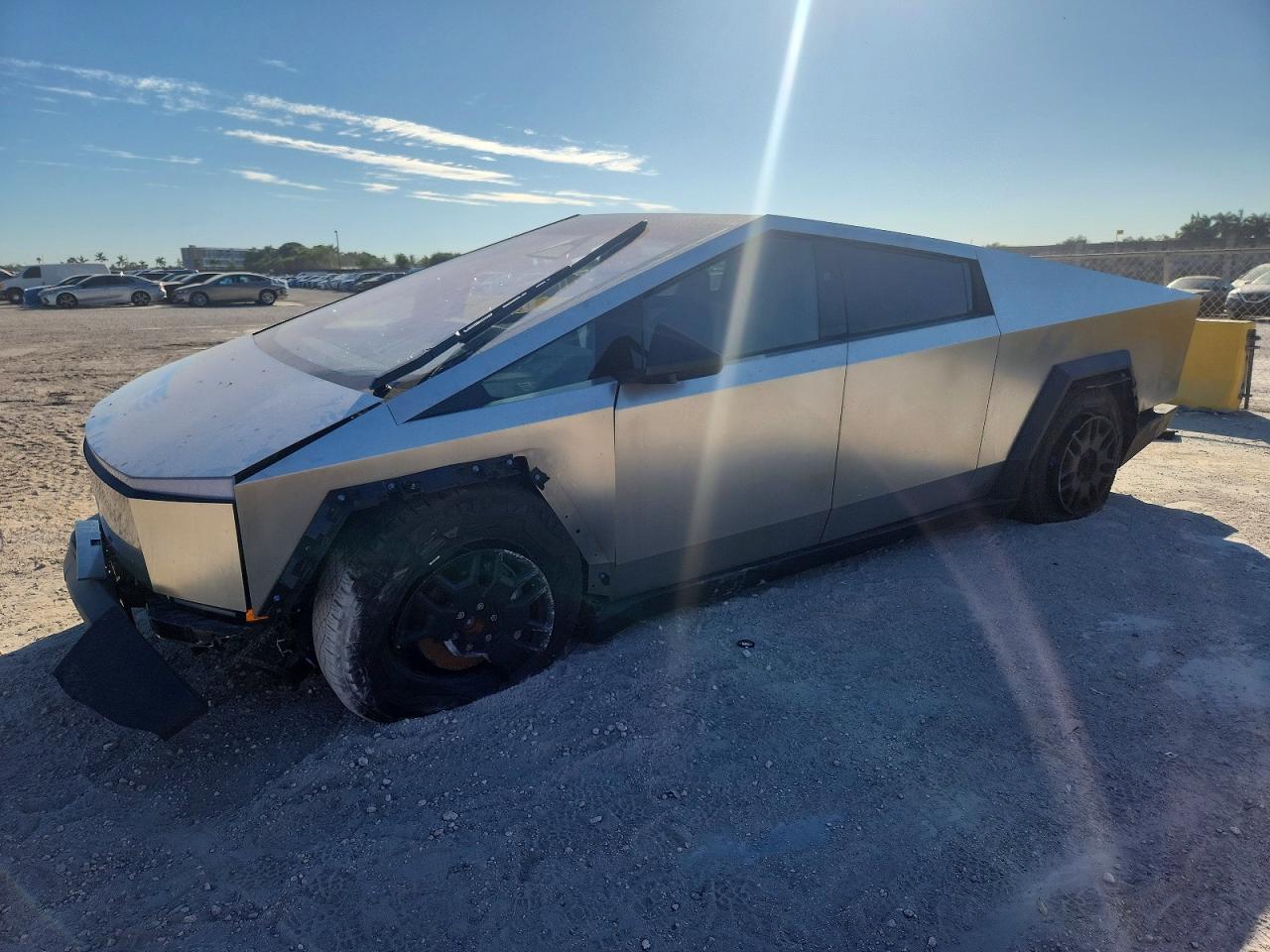 2025 Tesla Cybertruck