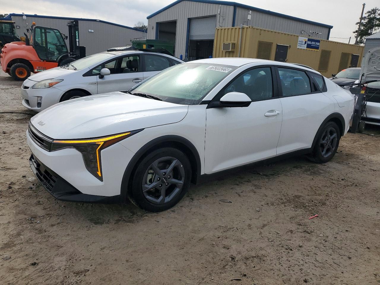 2025 Kia K4