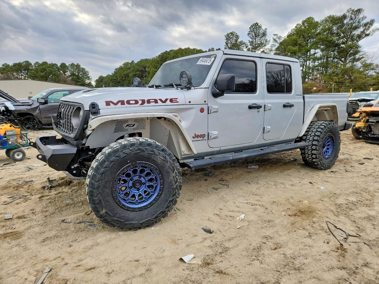 2023 Jeep Gladiator