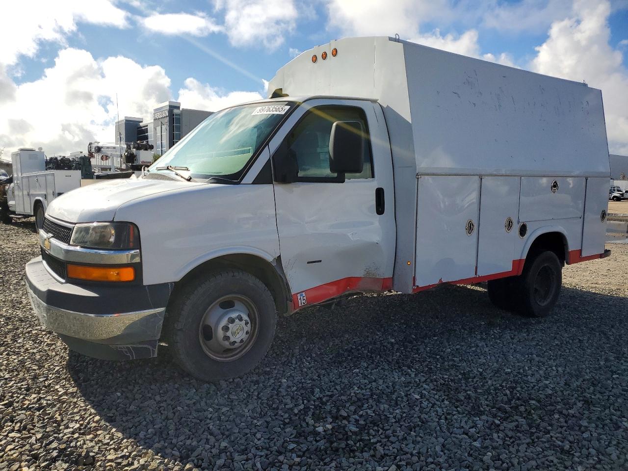 2018 Chevrolet Express 3500