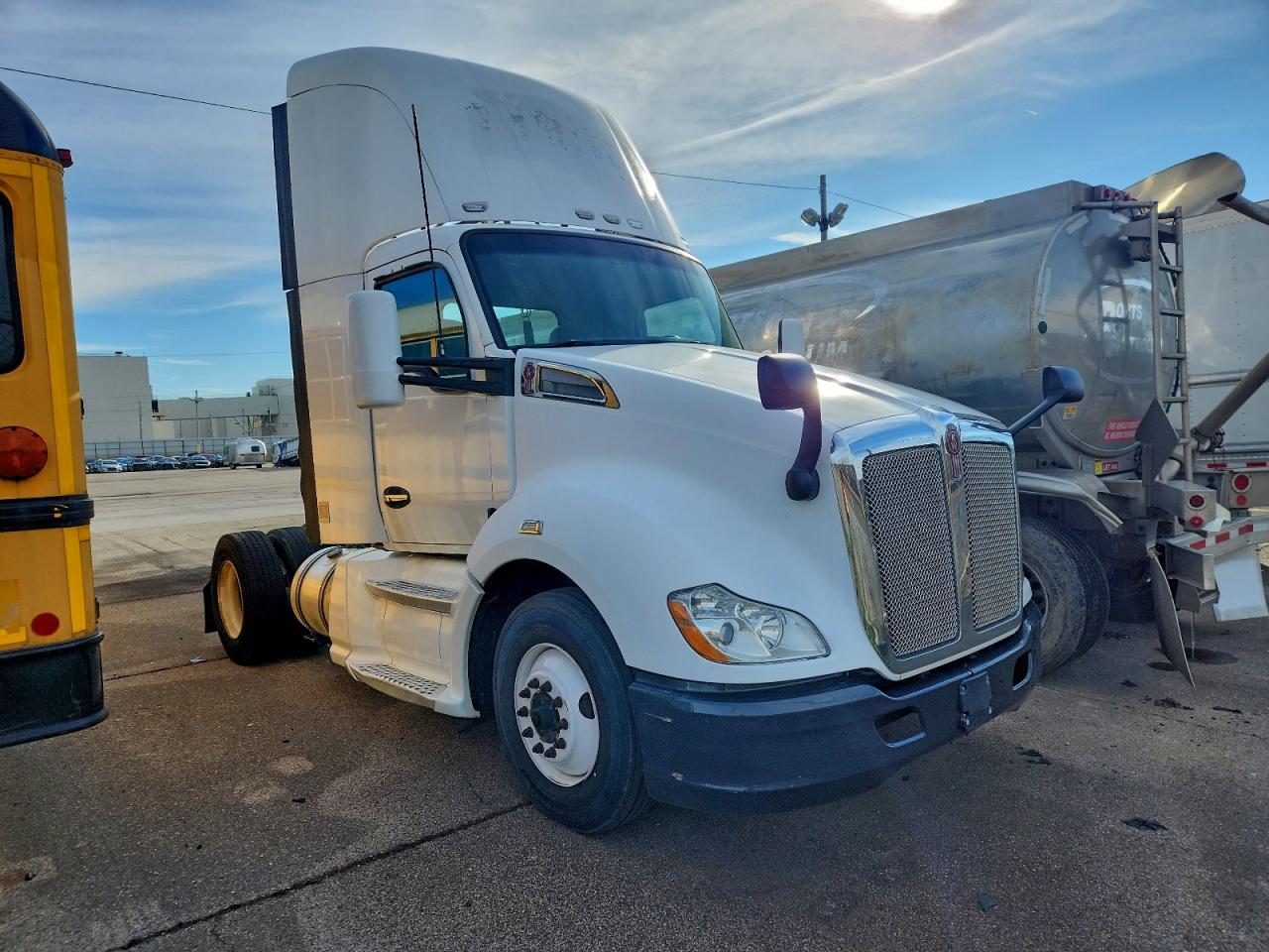 2015 Kenworth T680