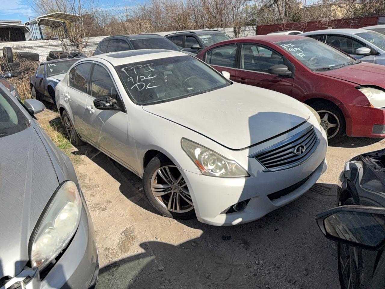 2013 Infiniti G37