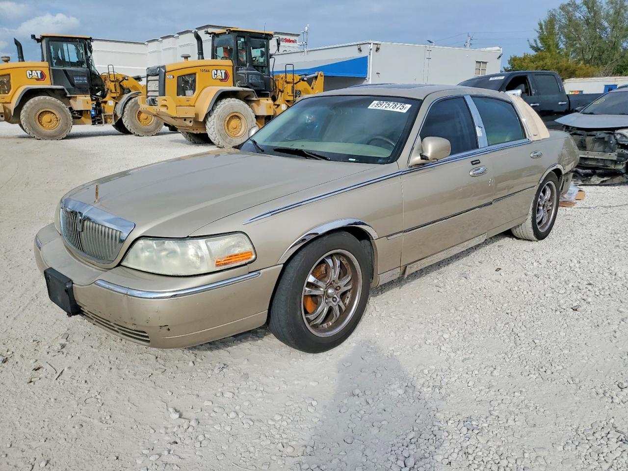 2006 Lincoln Town Car