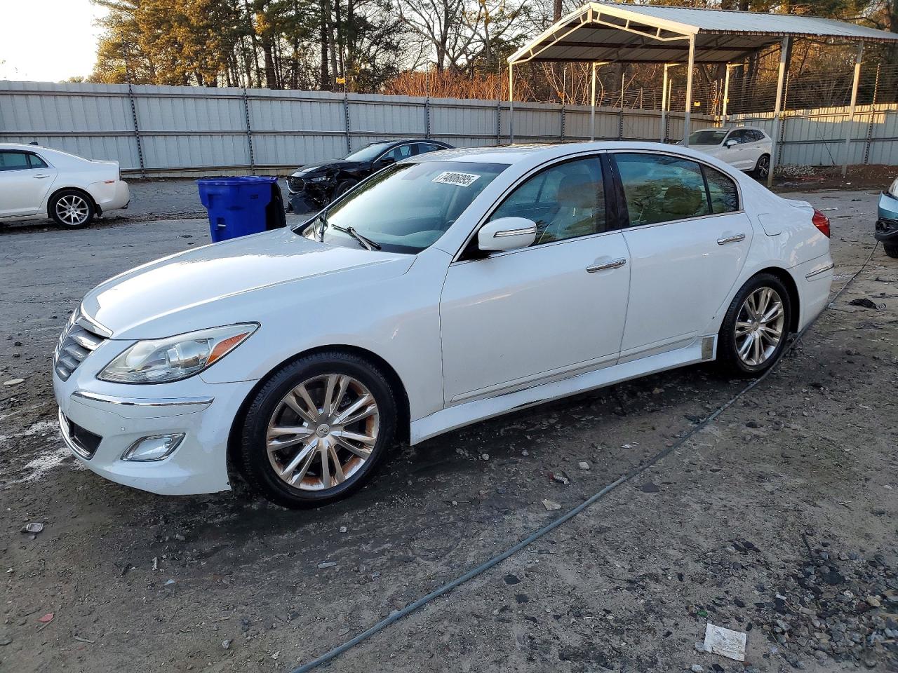 2013 Hyundai Genesis