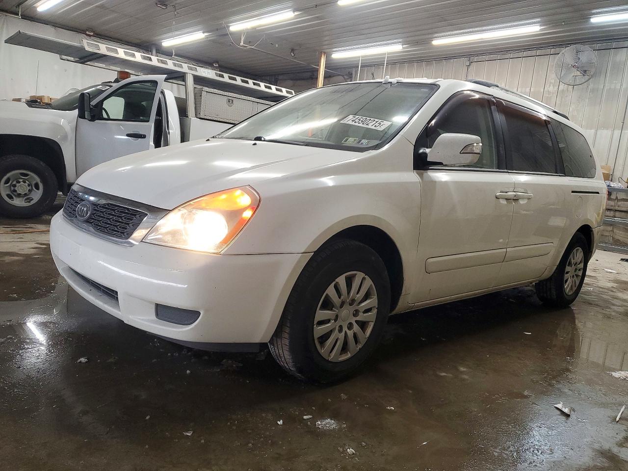 2012 Kia Sedona