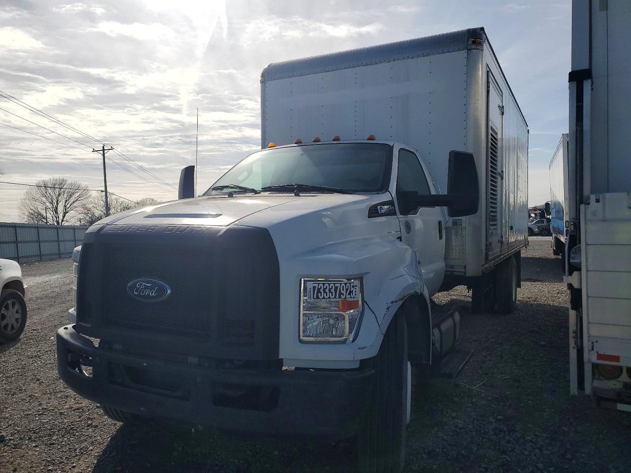 2017 Ford F-650
