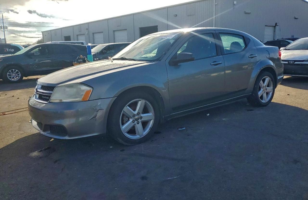 2013 Dodge Avenger