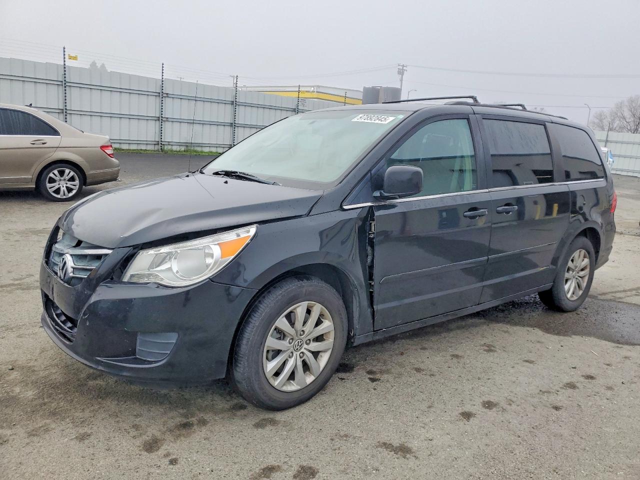 2012 Volkswagen Routan