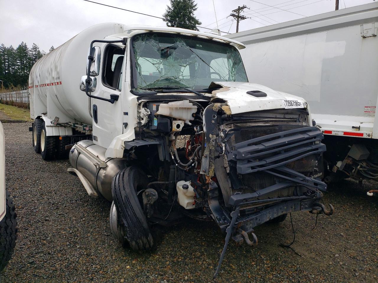 Freightliner 114sd