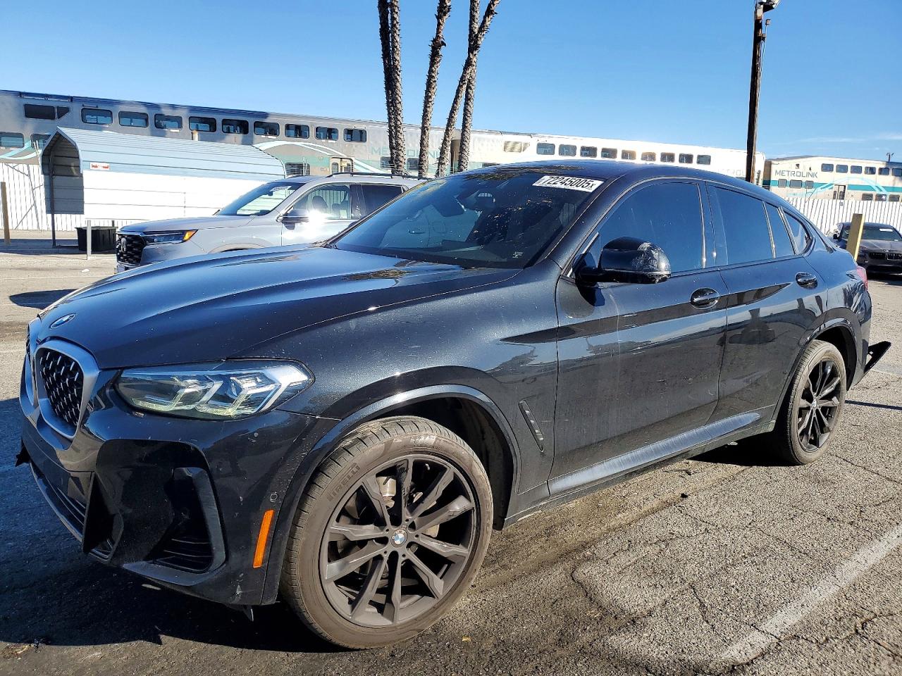 2023 BMW X4