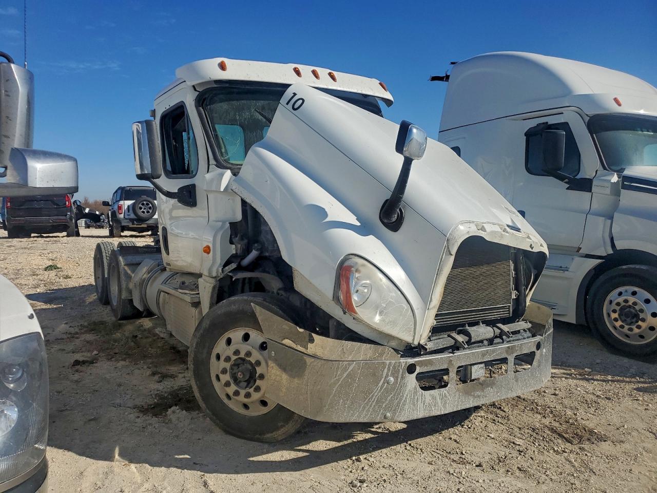 2017 Freightliner Cascadia 125