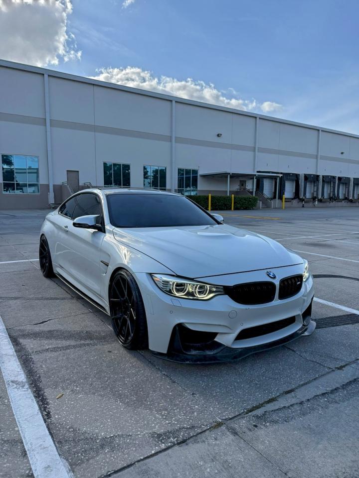2015 BMW M4