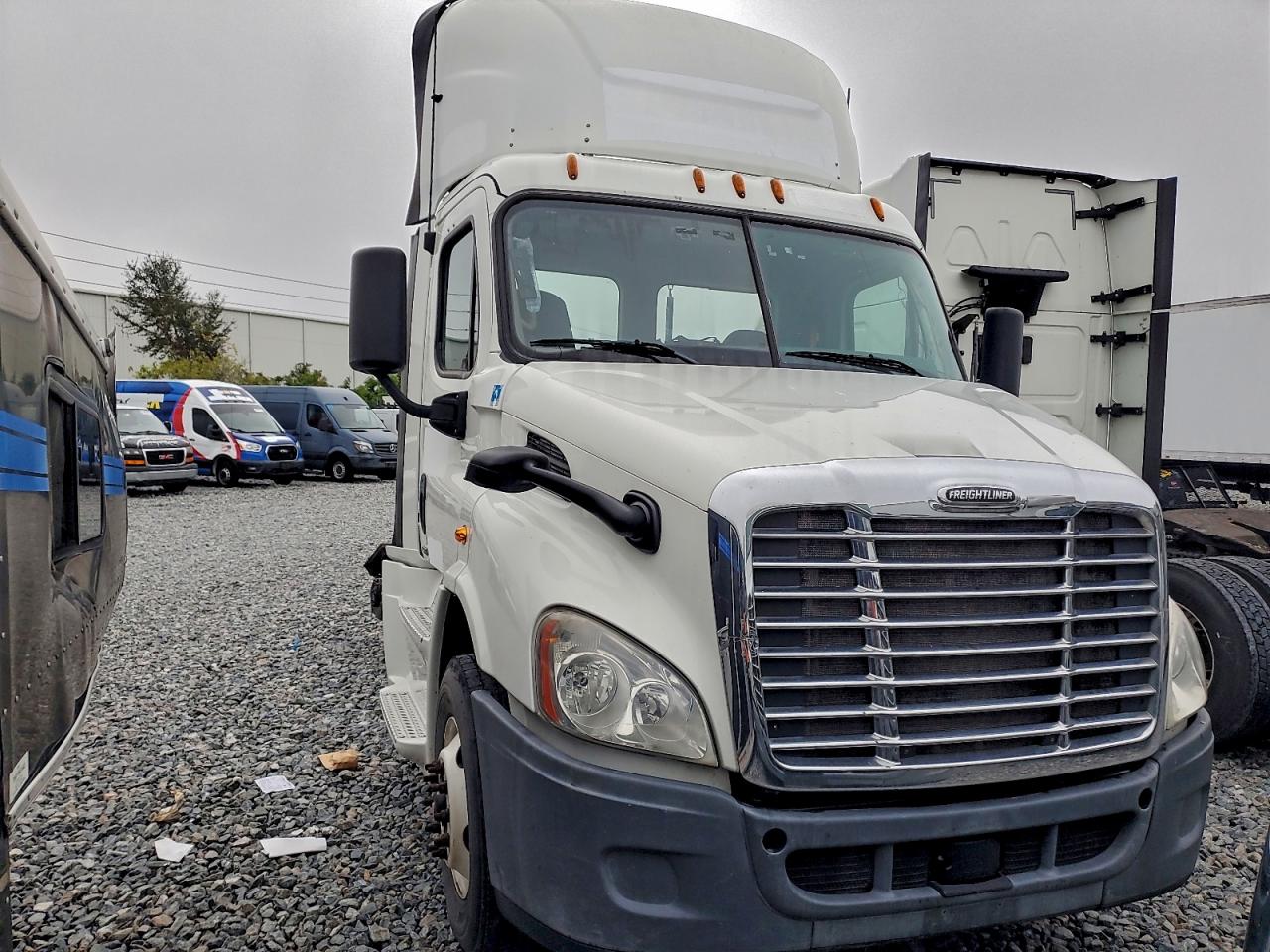Freightliner Cascadia 113