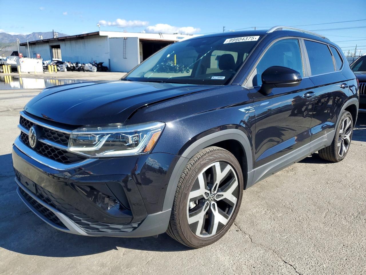 2023 Volkswagen Taos