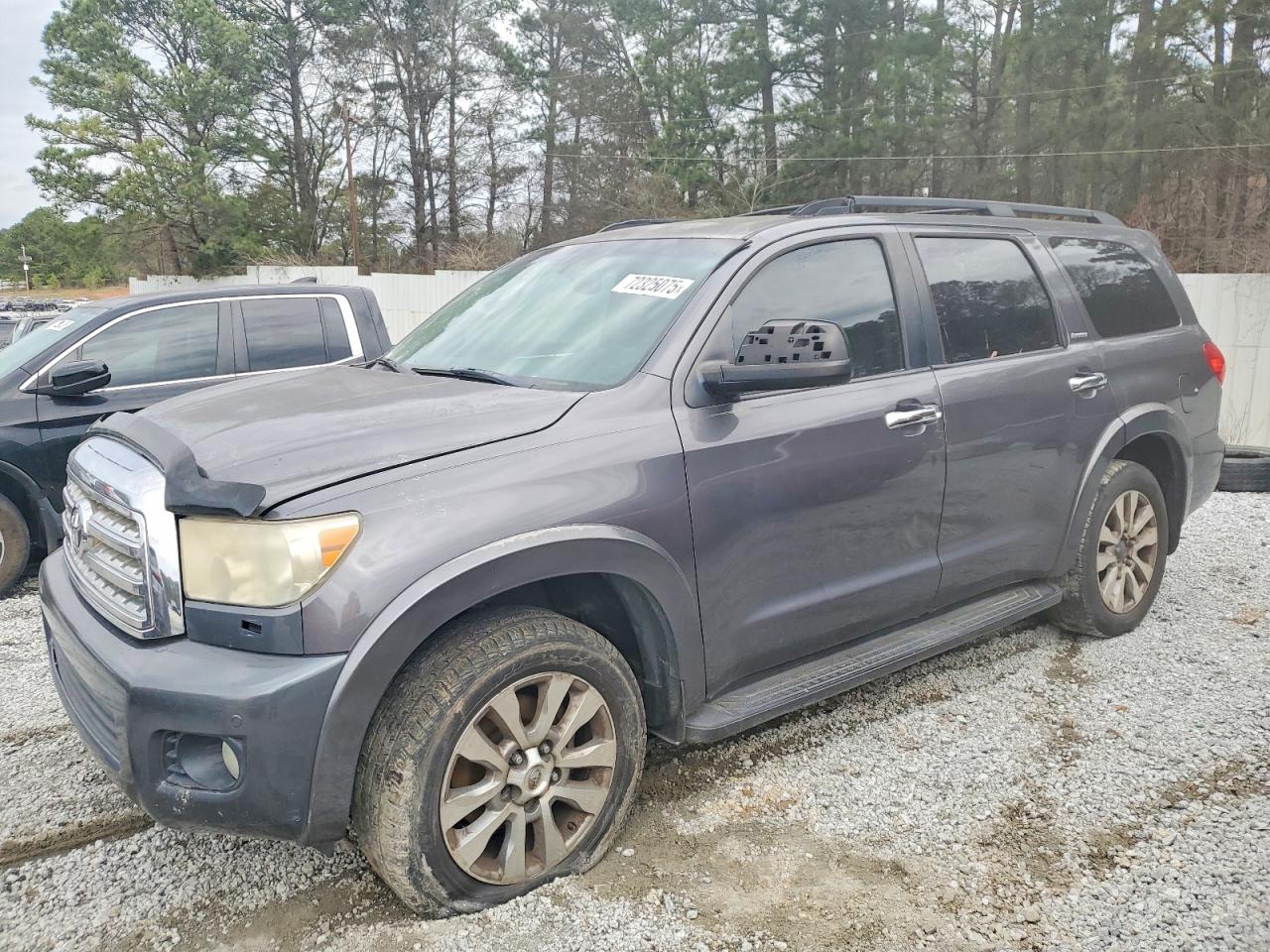 Toyota Sequoia