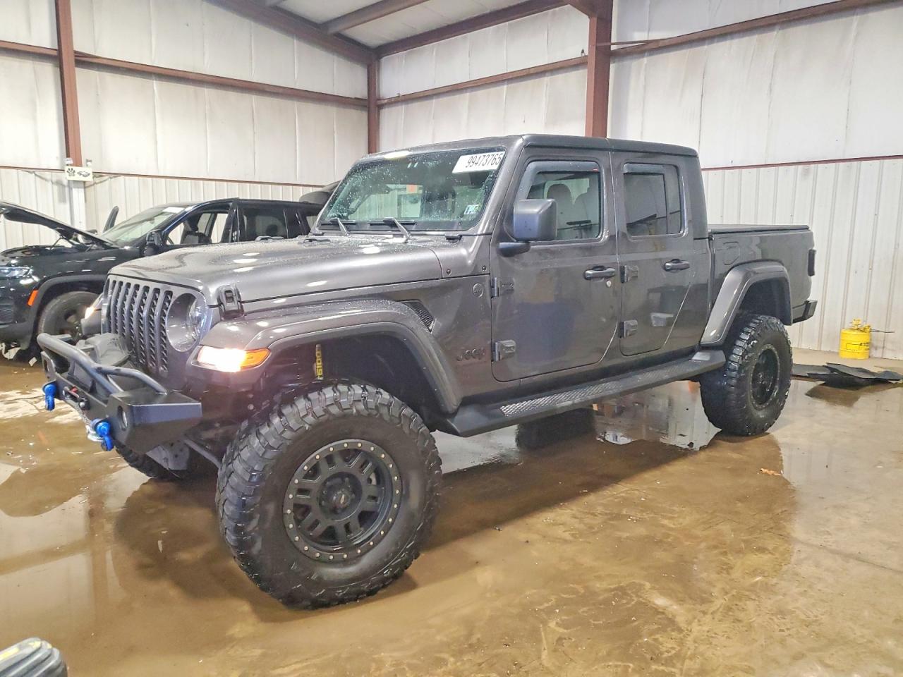 2023 Jeep Gladiator