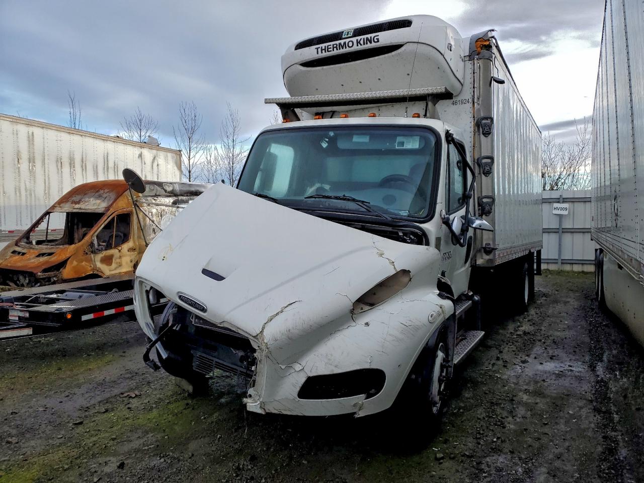 2022 Freightliner M2 106