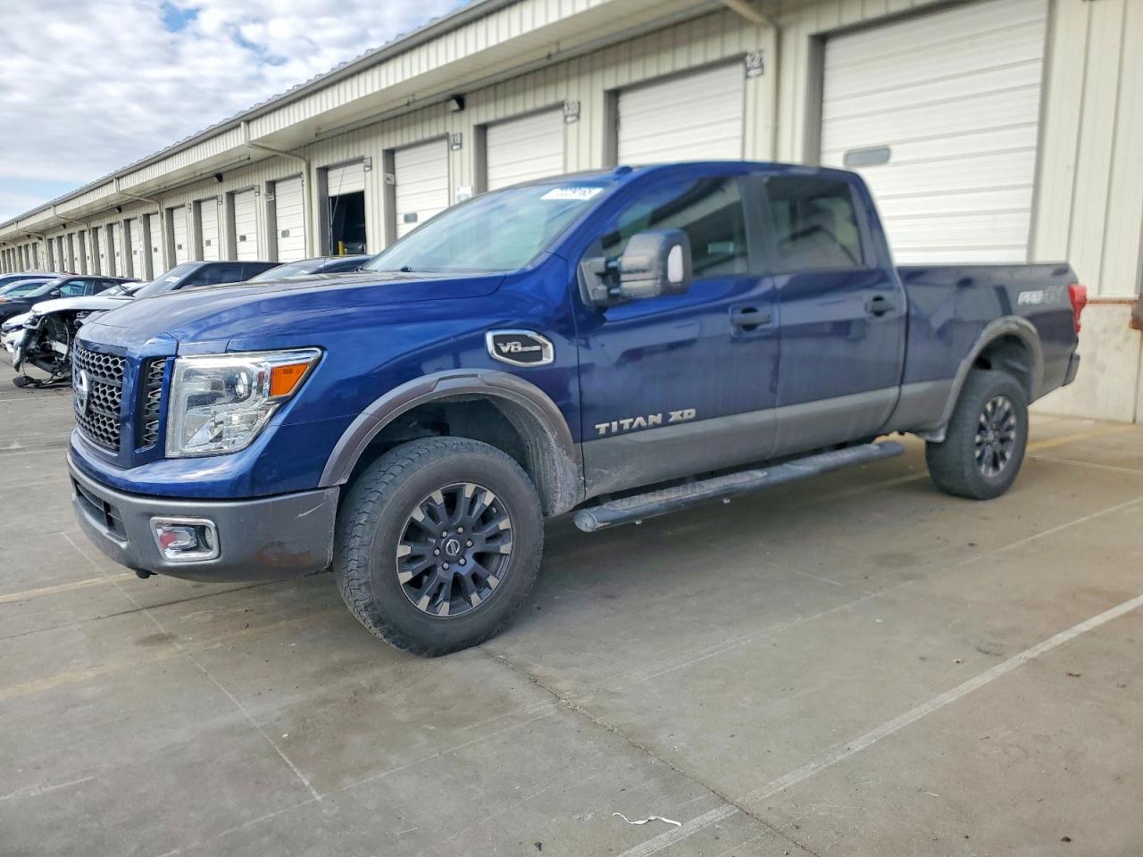 2016 Nissan Titan