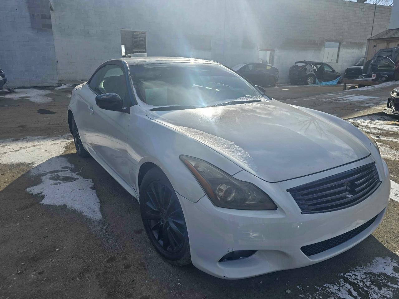 2012 Infiniti G37