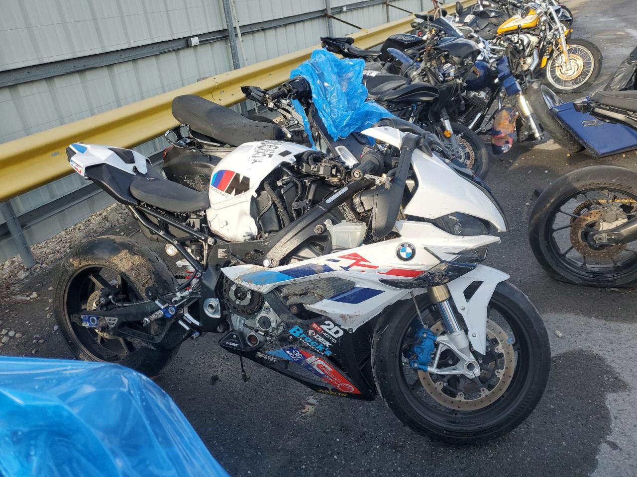 2024 BMW S