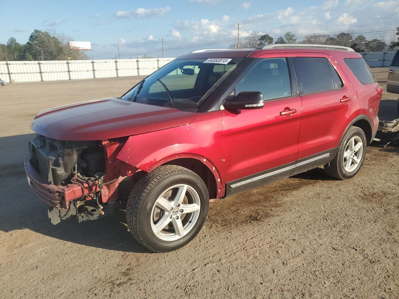 2017 Ford Explorer x XLT