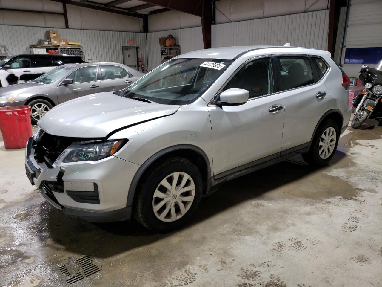 2018 Nissan Rogue s S
