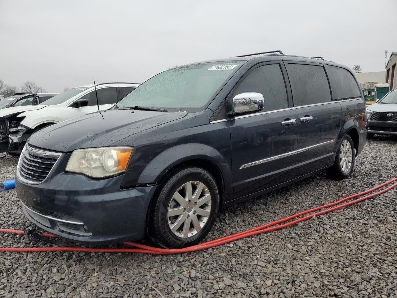 2014 Chrysler Town & cou TOURING