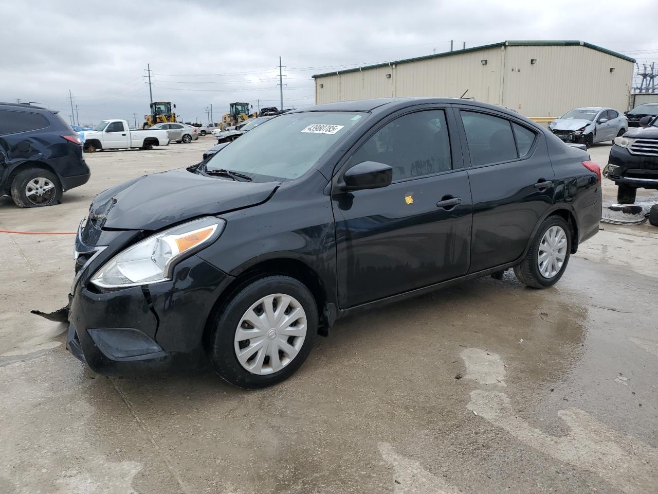 2016 Nissan Versa s S