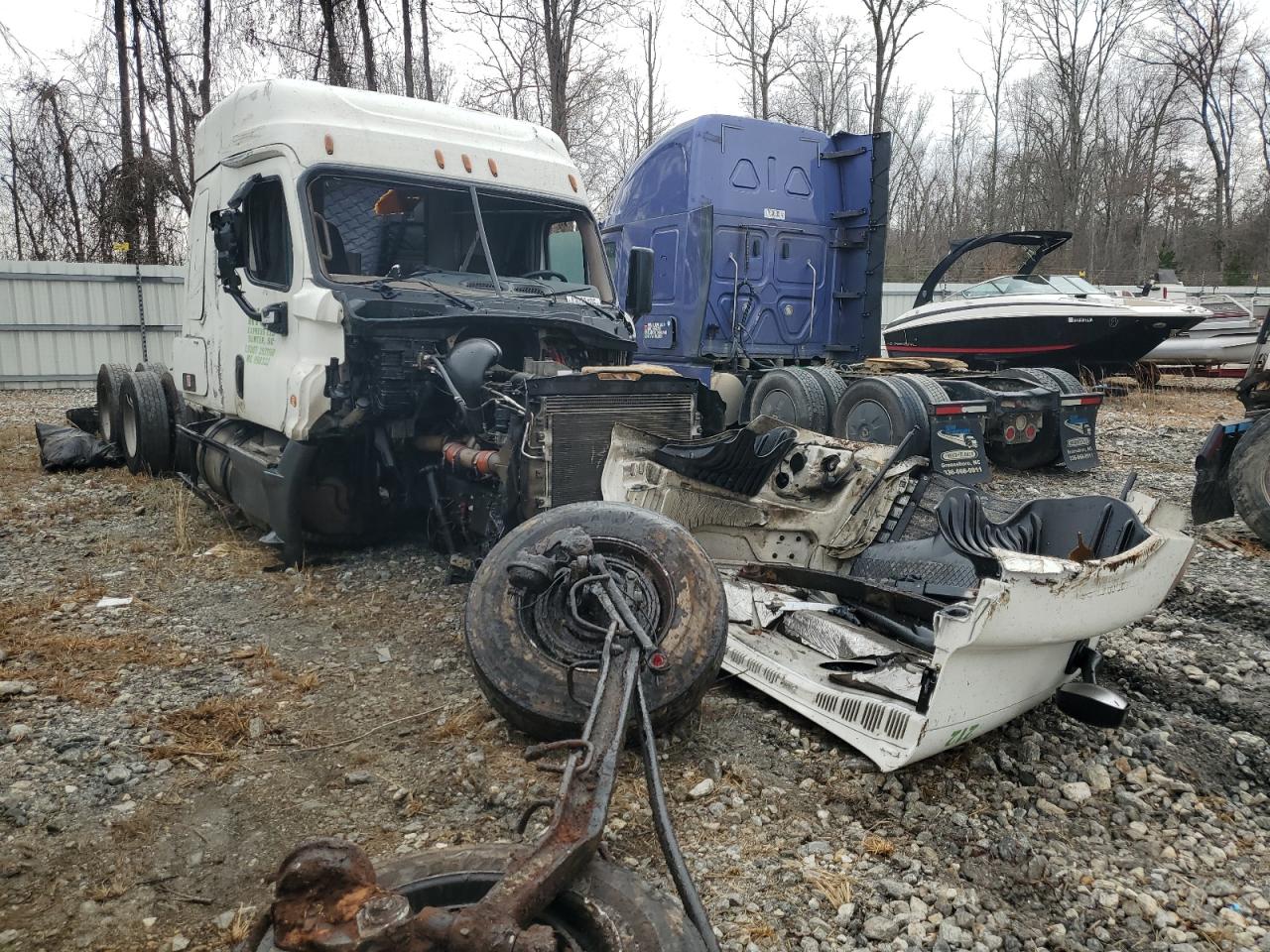 2014 Freightliner Cascadia 125