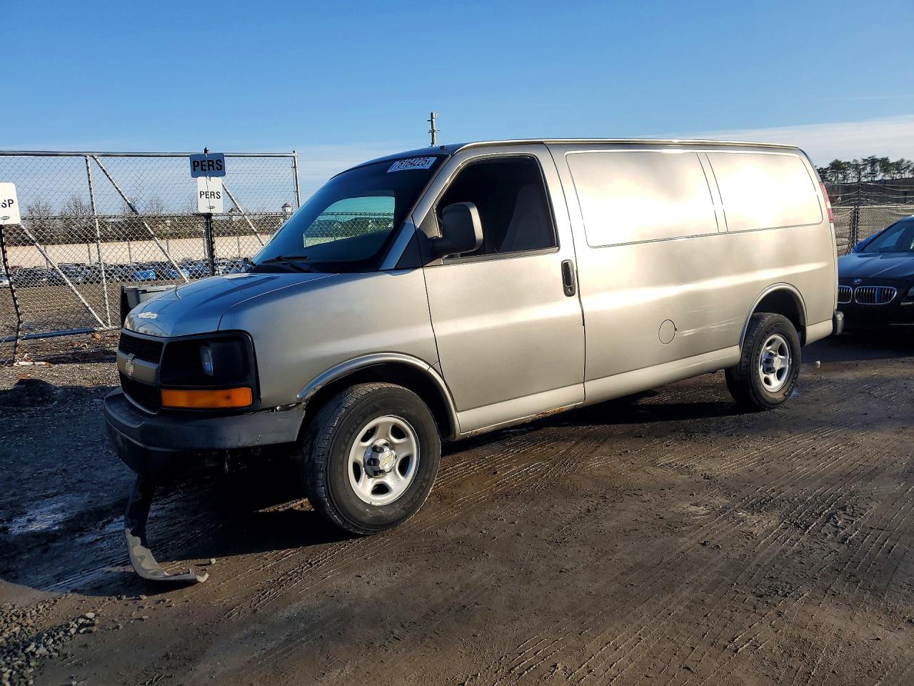 2003 Chevrolet Express 1500