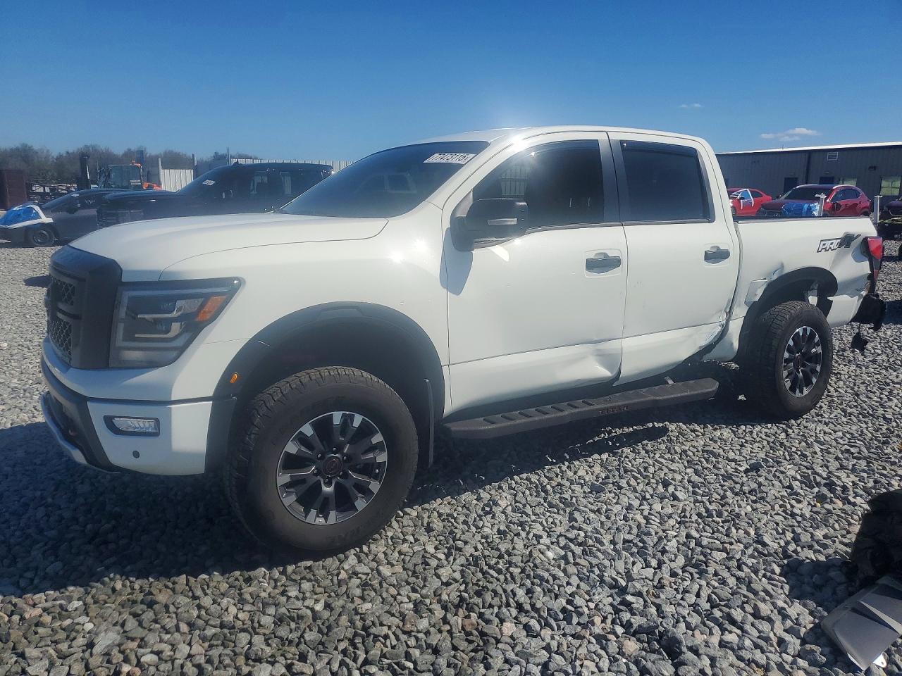 2024 Nissan Titan