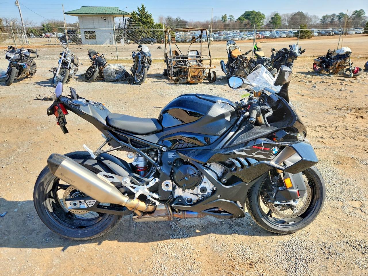 2025 BMW S 1000