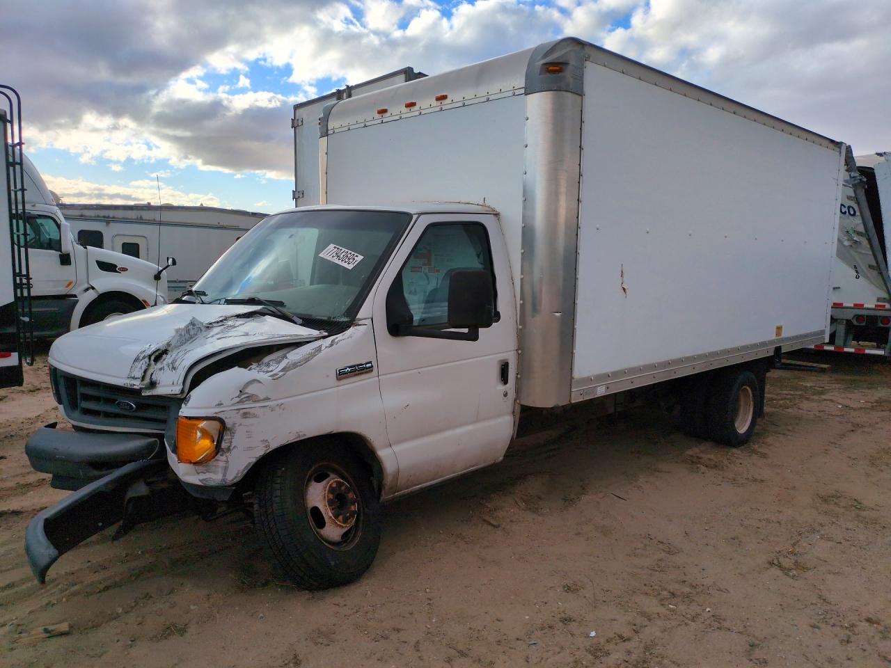2006 Ford E-350