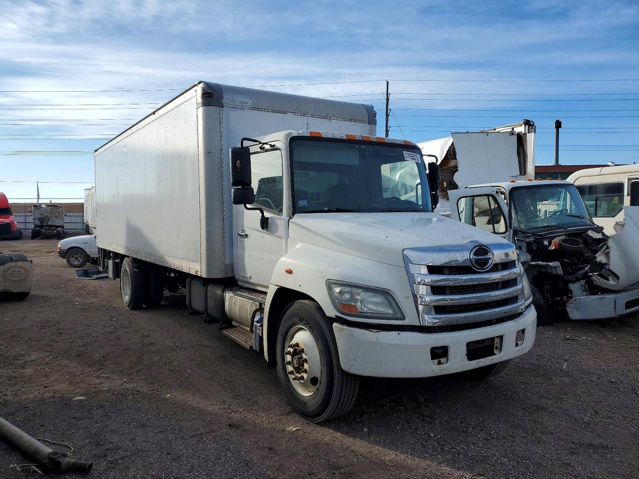 2012 Hino 338