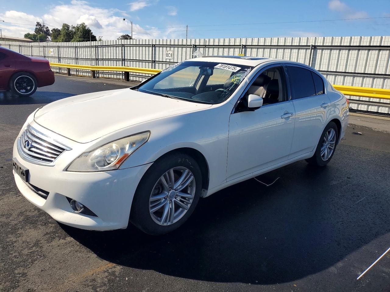 2013 Infiniti G37