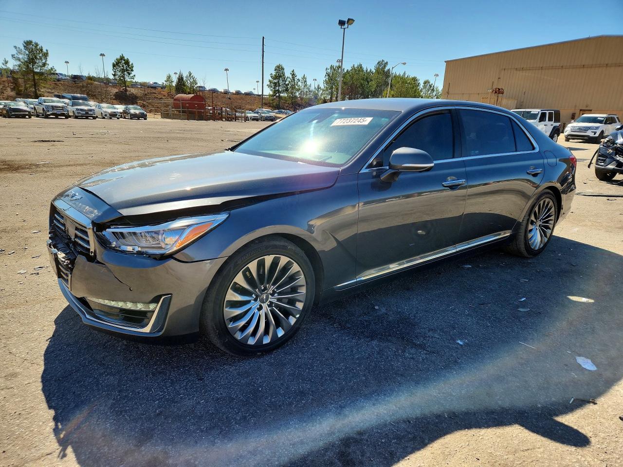 2019 Genesis G90