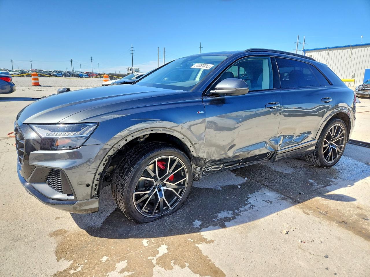 Audi Q8