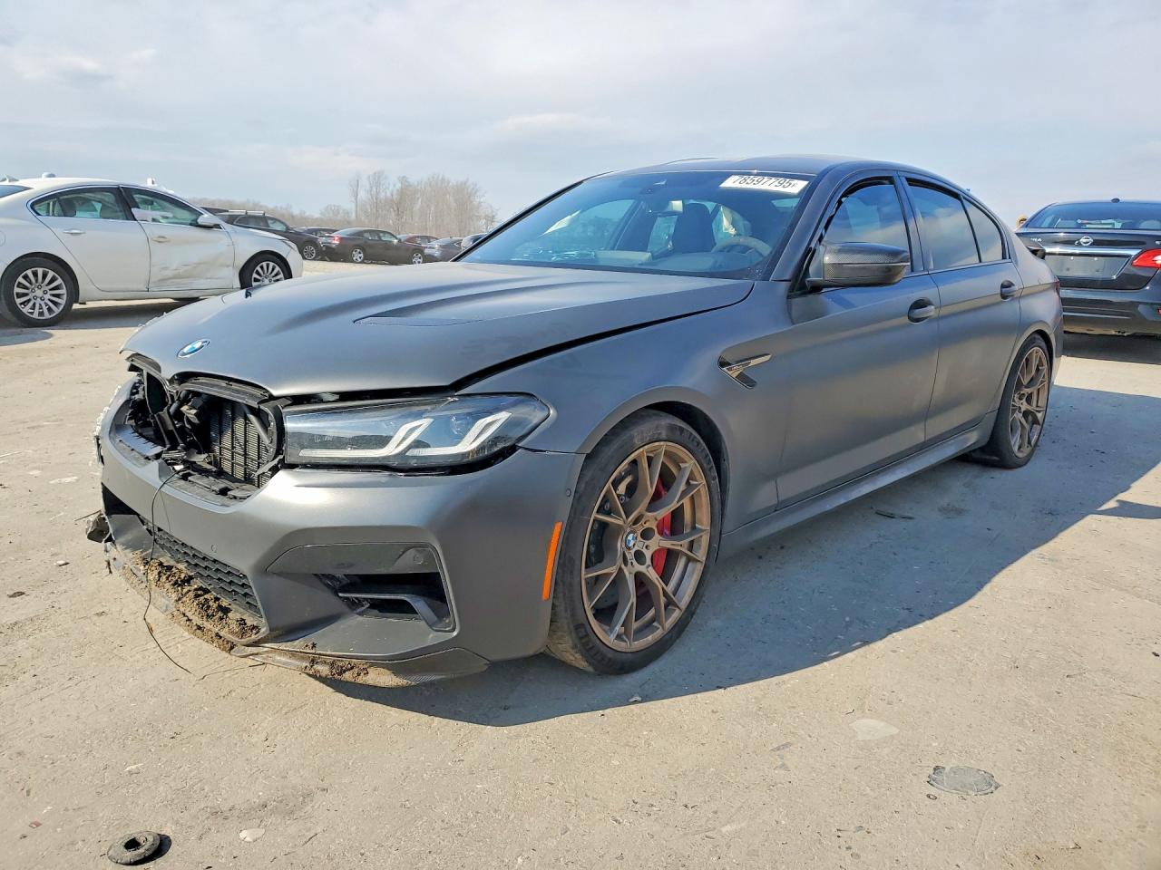 2022 BMW M5