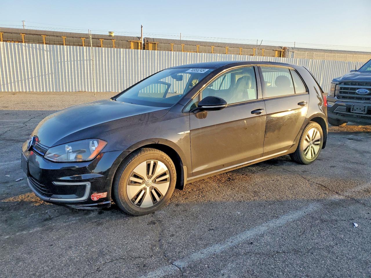 2016 Volkswagen e-Golf