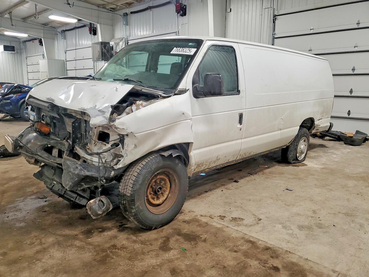 2014 Ford Econoline E350
