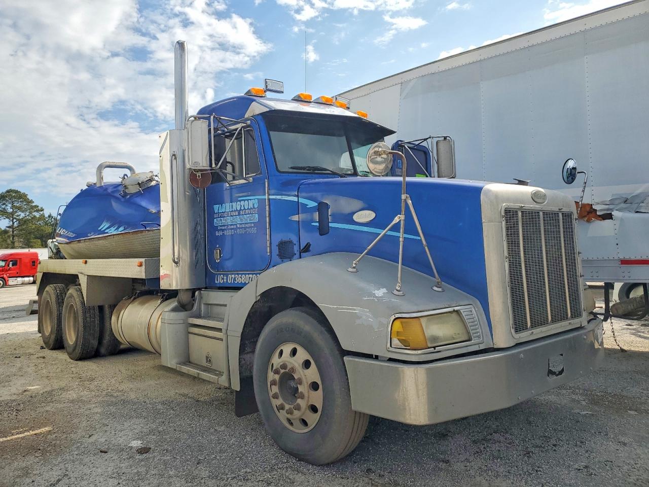 1999 Peterbilt 337