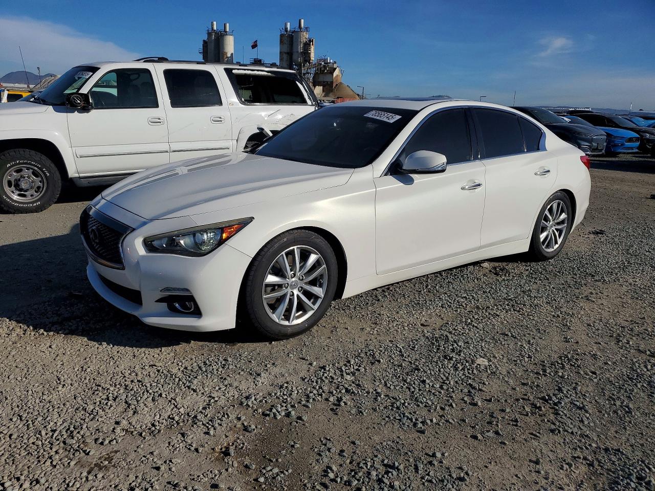 2015 Infinity Q50