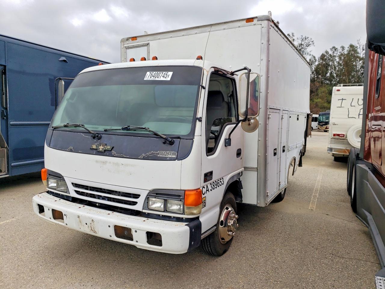 2003 Chevrolet W 3500