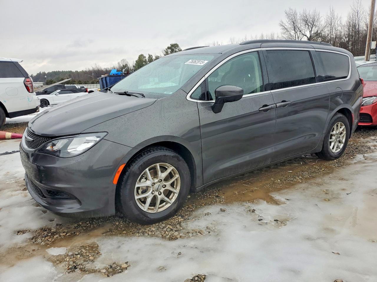 2021 Chrysler Voyager