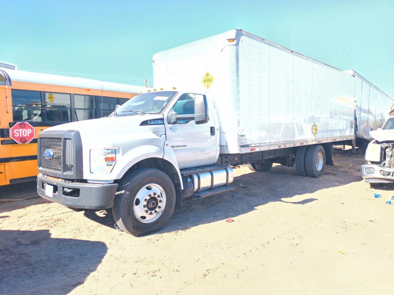 2017 Ford F-750