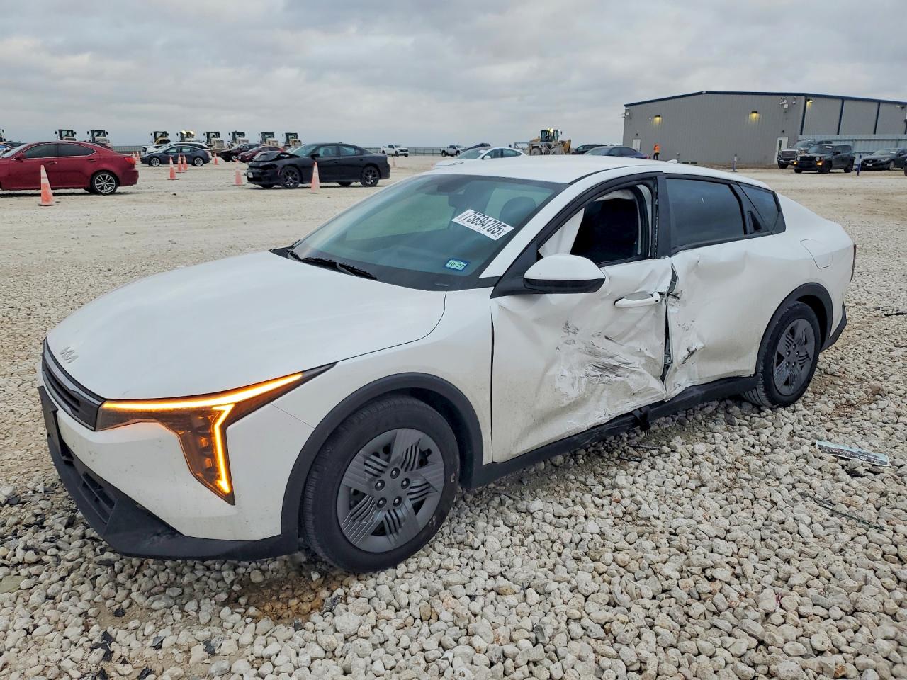 2025 Kia K4