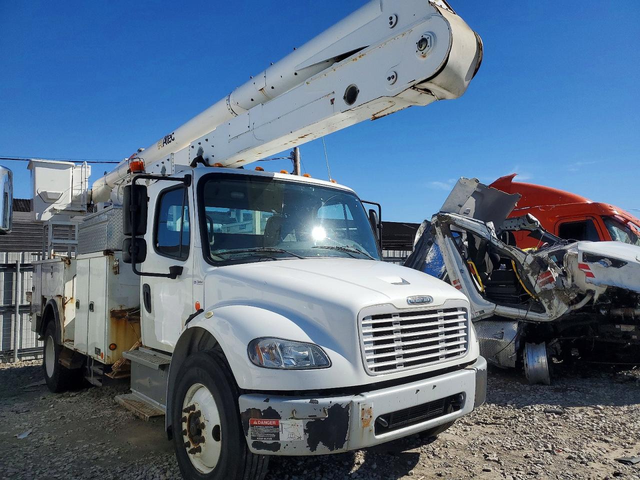 2015 Freightliner M2