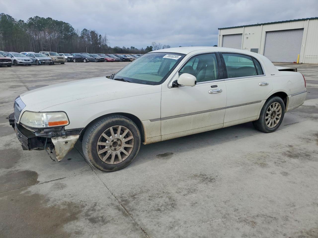 2006 Lincoln Town Car