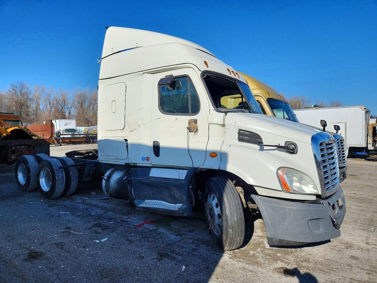 2016 Freightliner Cascadia 113