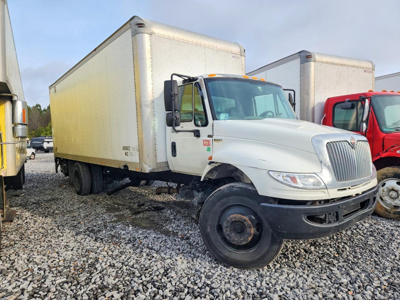 2013 International 4000-Series